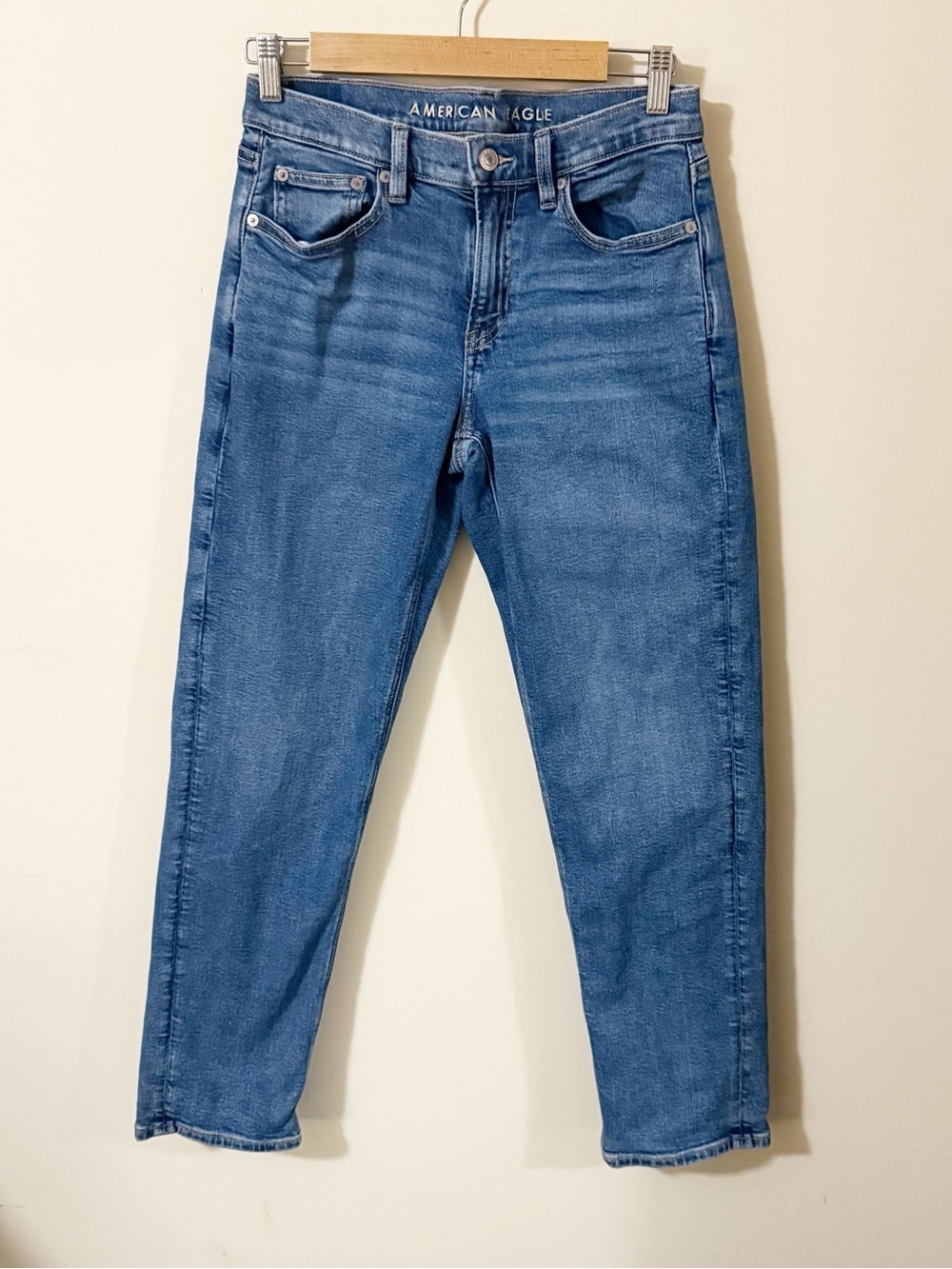 American Eagle Womens 90s Straight Jeans Size 2 Medium Wash